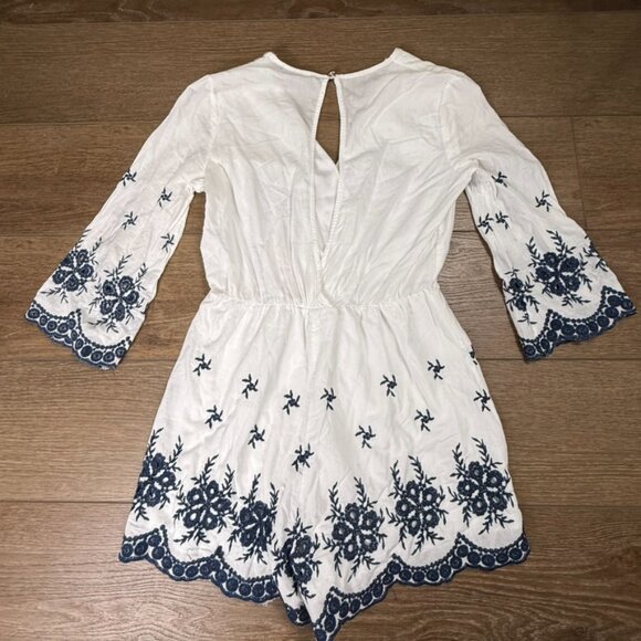 TRAC Women's Embroidered Cover-Up Romper White/Navy Sz M Summer Beach - Picture 12 of 13